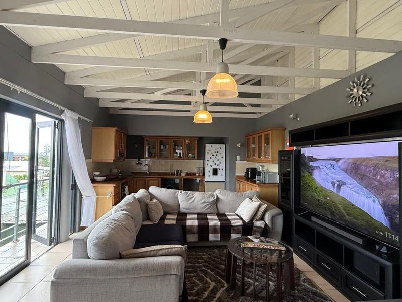 Duplex To Rent in Essenwood Durban KwaZulu Natal - Photo 9