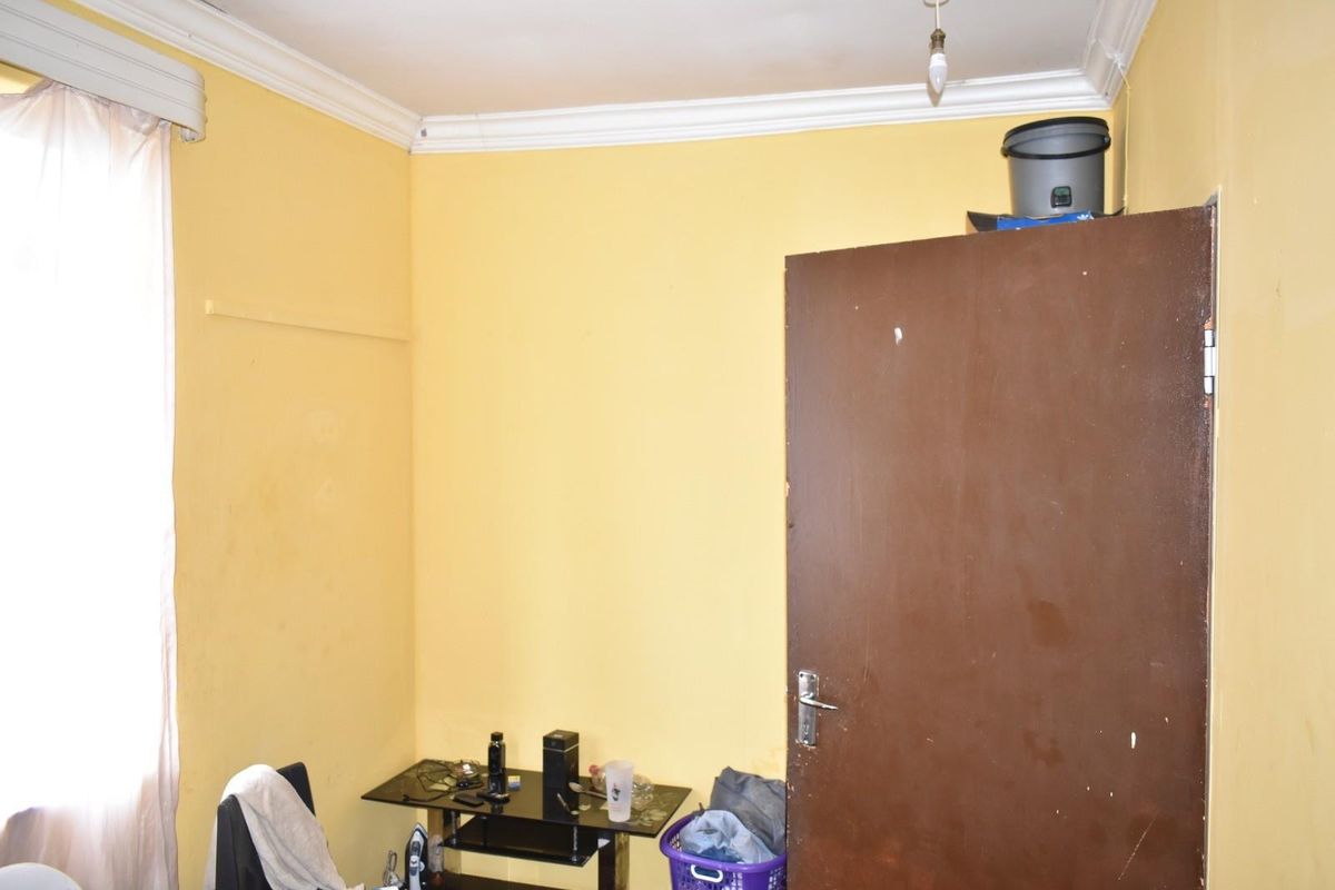 Apartment For Sale in Sunnyside, Pretoria - Photo 3