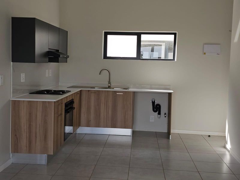 3 bed 2 bath Apartment To Rent at Greenpark, Boksburg - Photo 6