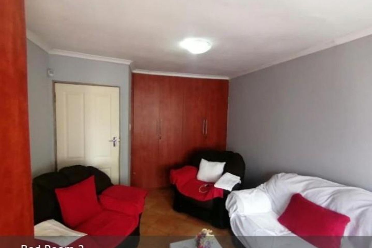 3 Bedroom House For Sale in Mahube Valley Pretoria Gauteng - Photo 3