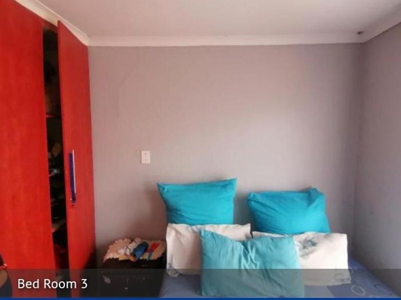 3 Bedroom House For Sale in Mahube Valley Pretoria Gauteng - Photo 4