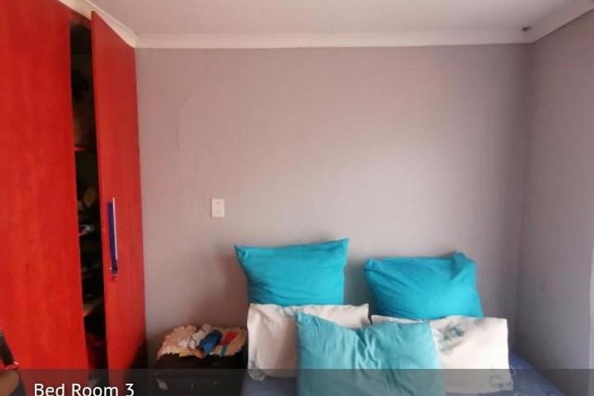 3 Bedroom House For Sale in Mahube Valley Pretoria Gauteng - Photo 4