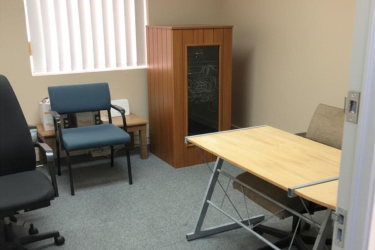 Office available - Marconi Beam Industrial, Milnerton - R4,500pm - Photo 2