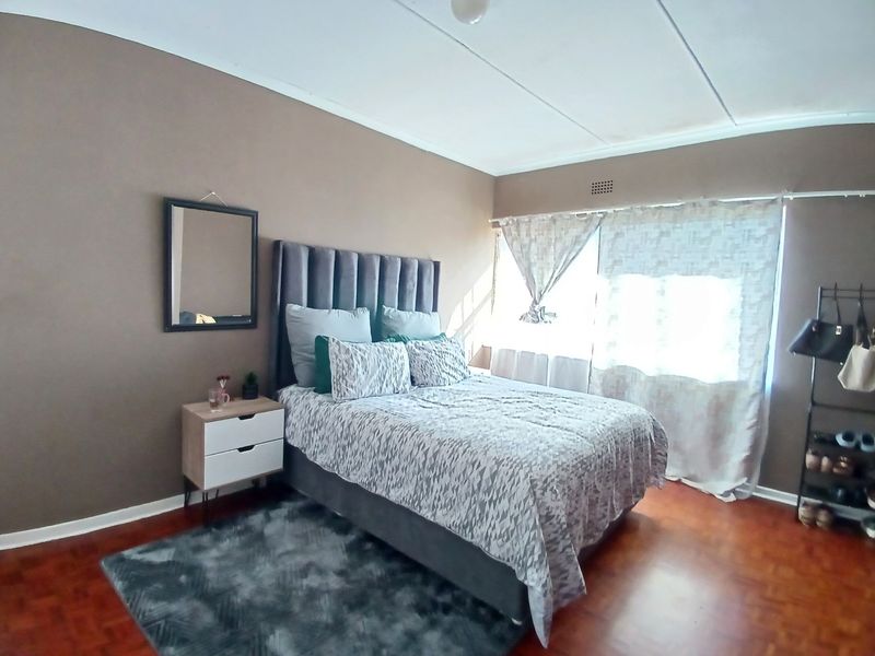 Townhouse For Sale in Birchleigh, Kempton Park - Photo 4