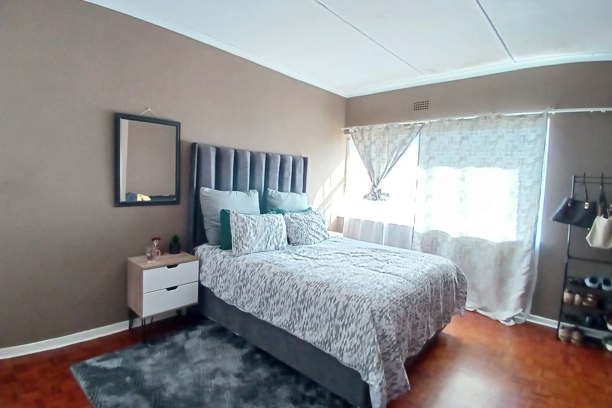 Townhouse For Sale in Birchleigh, Kempton Park - Photo 4