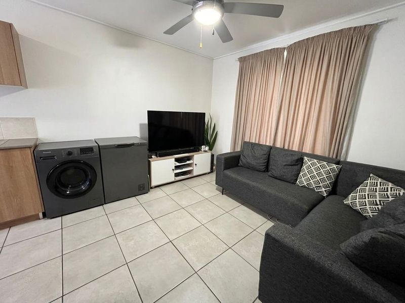 Two Bedroom Apartment/Student Accommodation/Investment - Photo 3