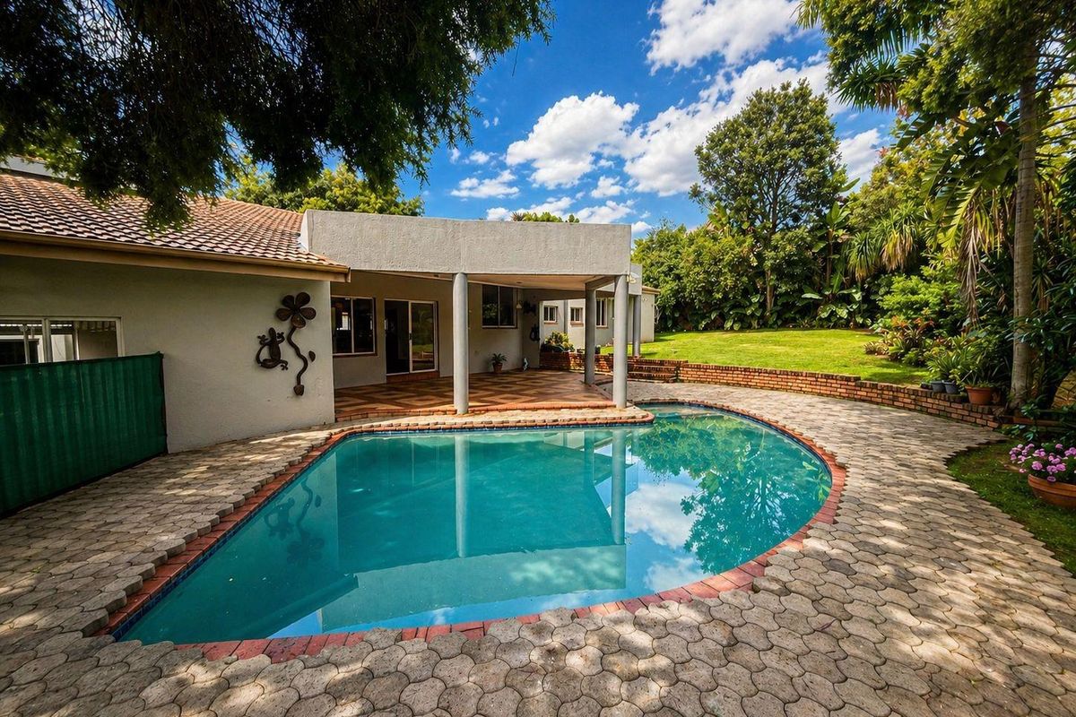 House For Sale in Steiltes, Nelspruit - Photo 2