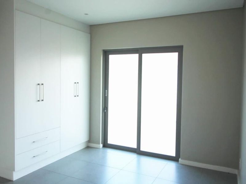 Apartment To Rent in Ballito Central, Ballito, KwaZulu Natal - Photo 6