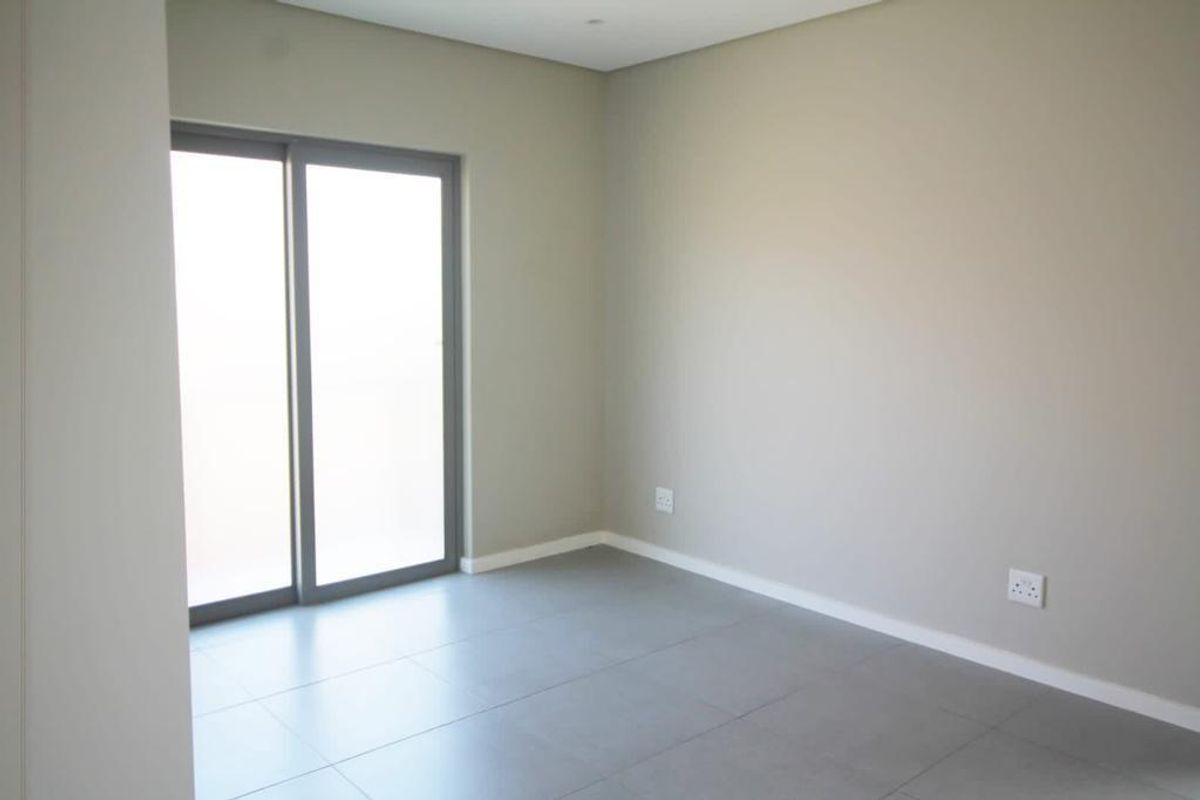 Apartment To Rent in Ballito Central, Ballito, KwaZulu Natal - Photo 5