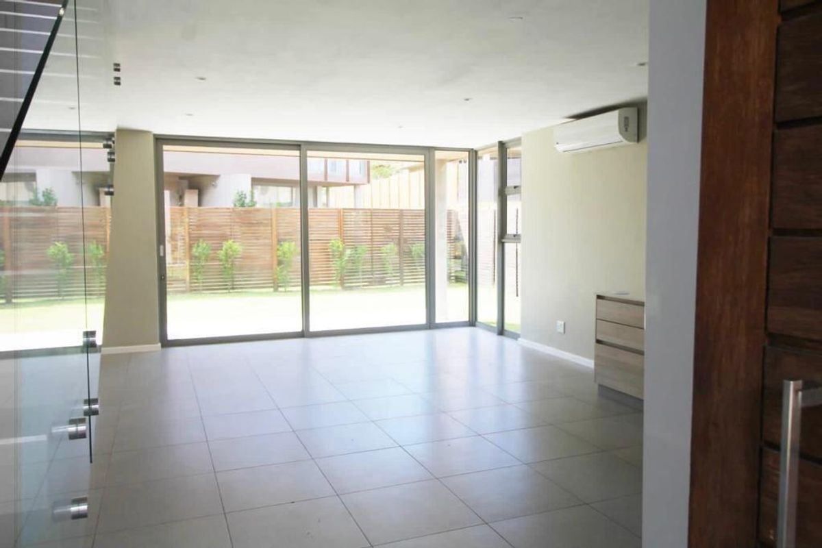 Apartment To Rent in Ballito Central, Ballito, KwaZulu Natal - Photo 3