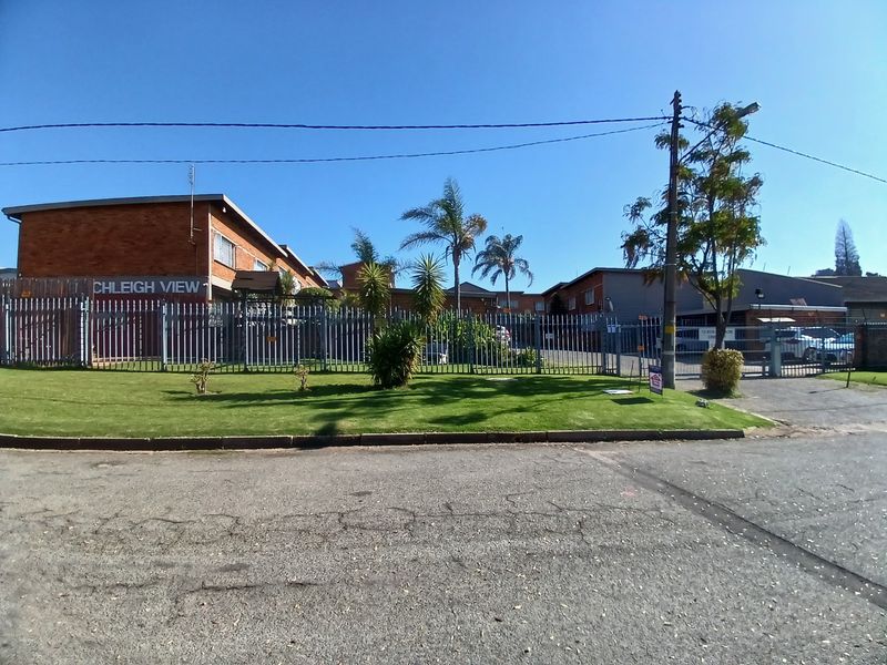 Townhouse For Sale in Birchleigh, Kempton Park - Photo 9