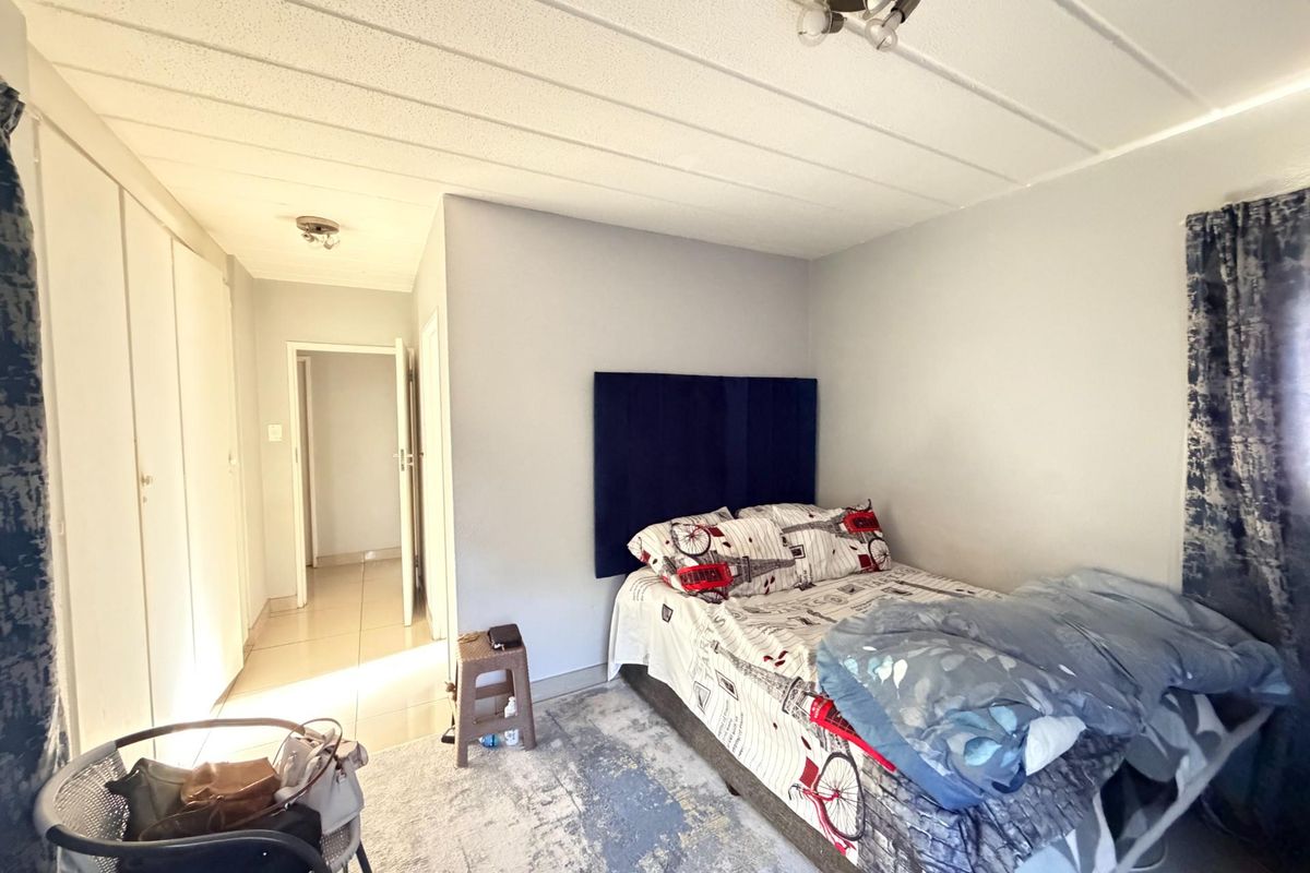 Apartment For Sale in Morningside, Sandton - Photo 5