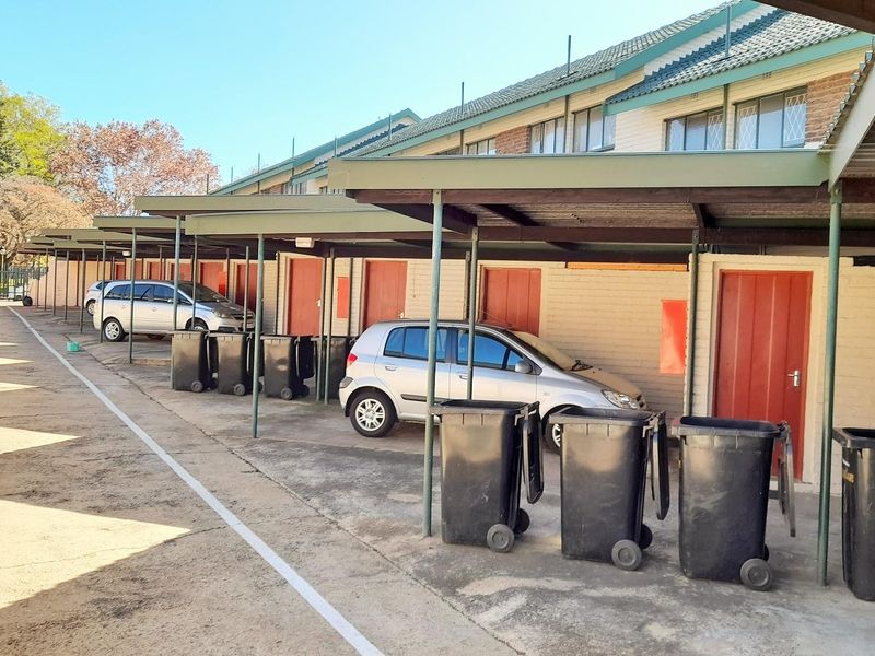 Townhouse For Sale in Birchleigh, Kempton Park - Photo 6
