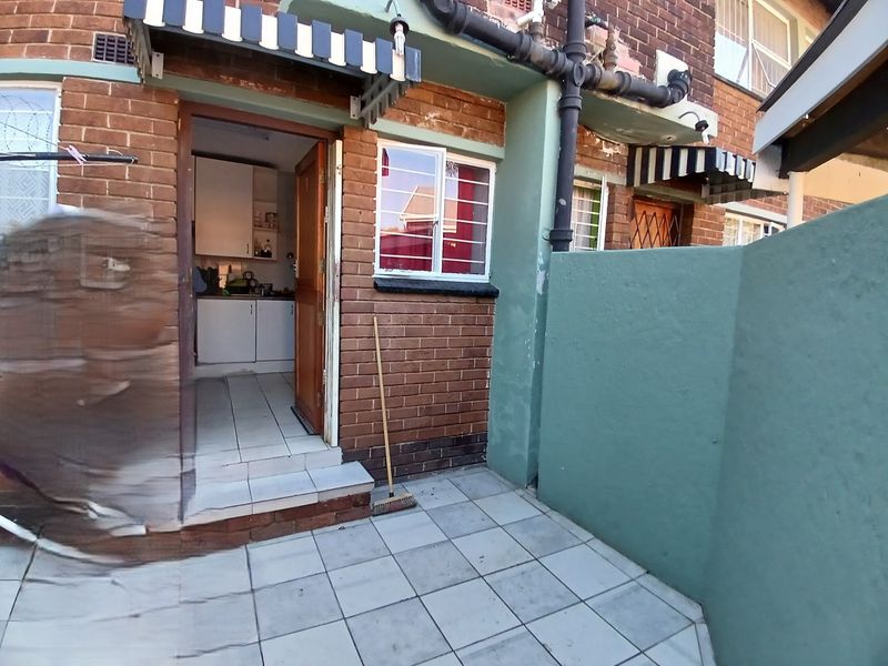 Townhouse For Sale in Birchleigh, Kempton Park - Photo 3