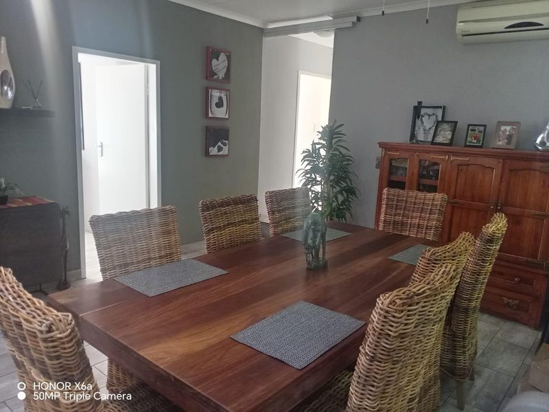 3 bedroom duet in Ninapark for sale - Photo 8