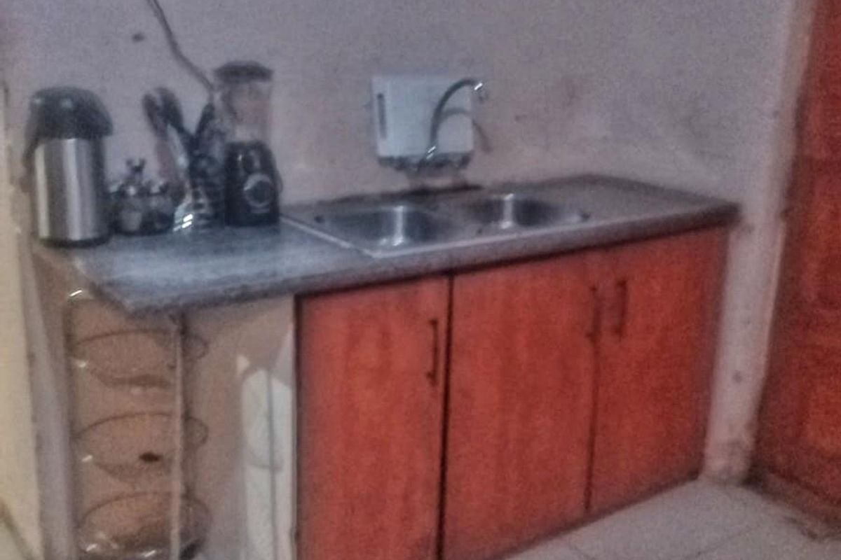 *Rental House in Soshanguve XX, Soshanguve, An Affordable Family Living in a Convenient Location - Photo 2