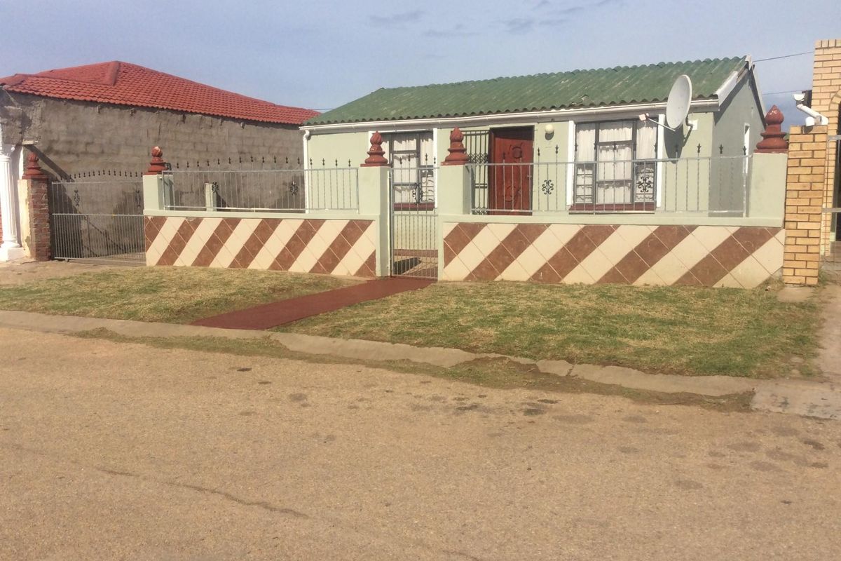 Priced to Sell | Listed by Danté Koen and Ludumo Hempe, eXp Realty - Photo 3