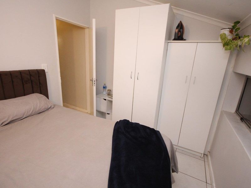 Apartment For Sale in Uitziht, Kraaifontein - Photo 10