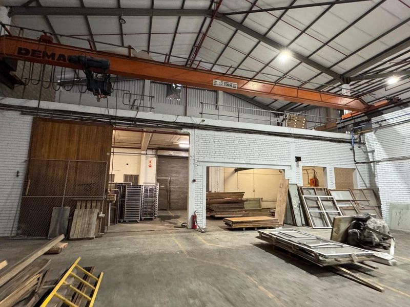 1,226m2 Industrial Warehouse To Let in Epping | Secure with 3-Phase Power - Photo 3