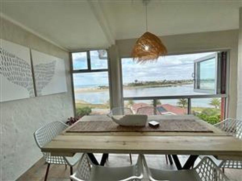 Exclusive Coastal Retreat with Lagoon and Ocean Views - Aston Bay, Jeffreys Bay - Photo 10
