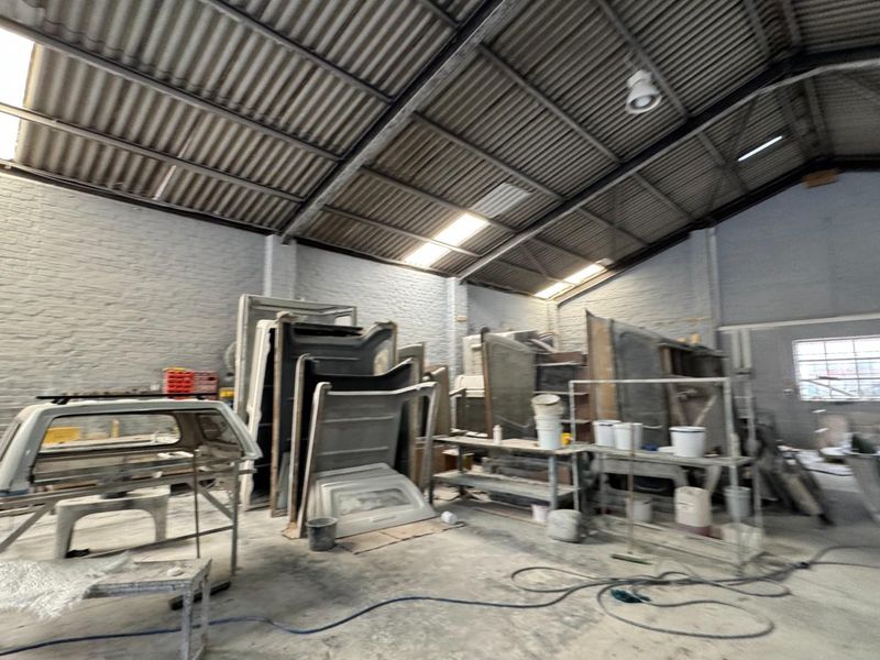 586m2 Industrial Property To Let in Montague Gardens | Yard Space - Photo 7