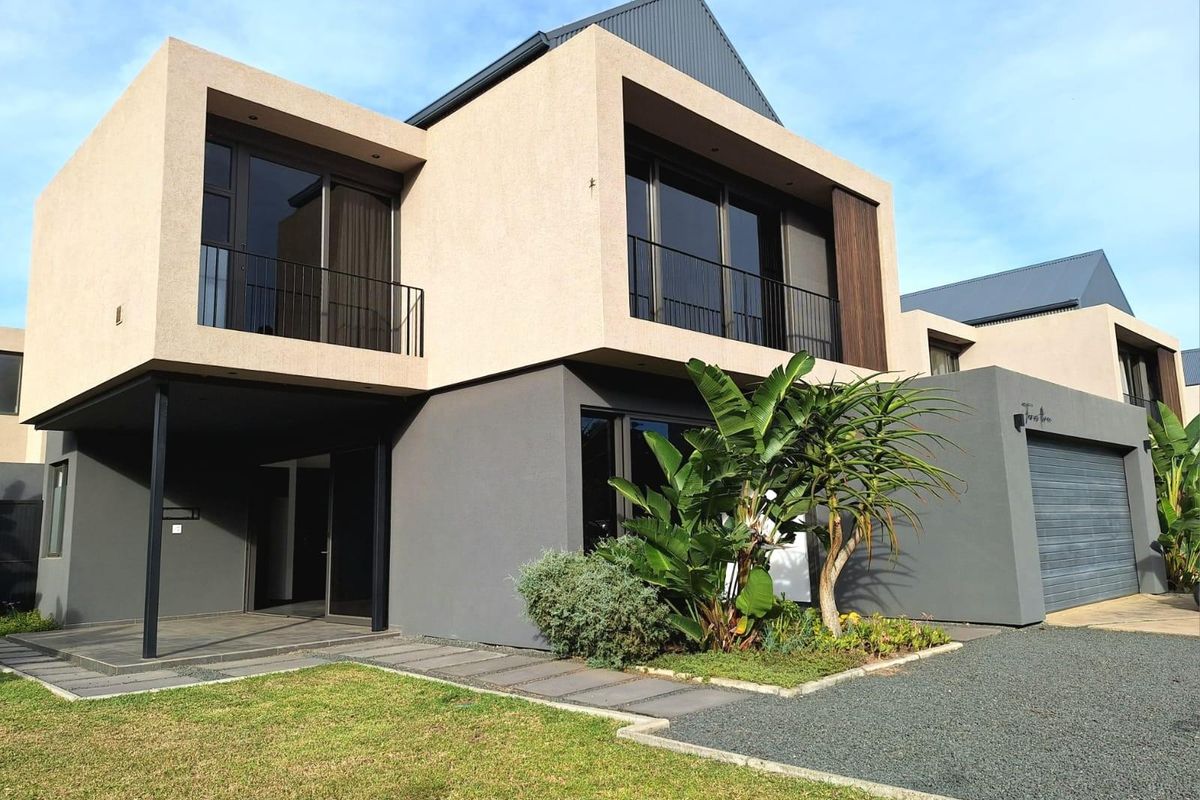 Sustainable 3 bedroom home at Elaleni Coastal Forest Estate, Ballito - Photo 2