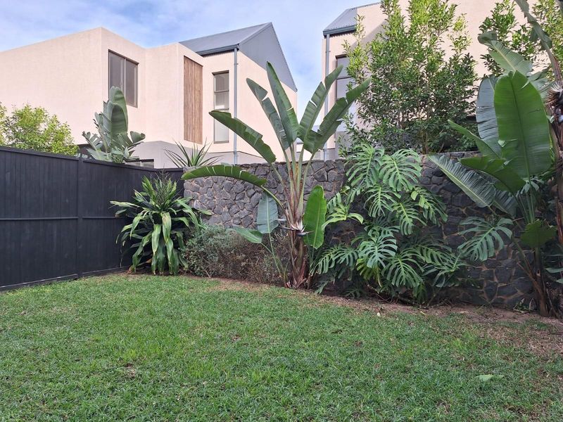 Sustainable 3 bedroom home at Elaleni Coastal Forest Estate, Ballito - Photo 3
