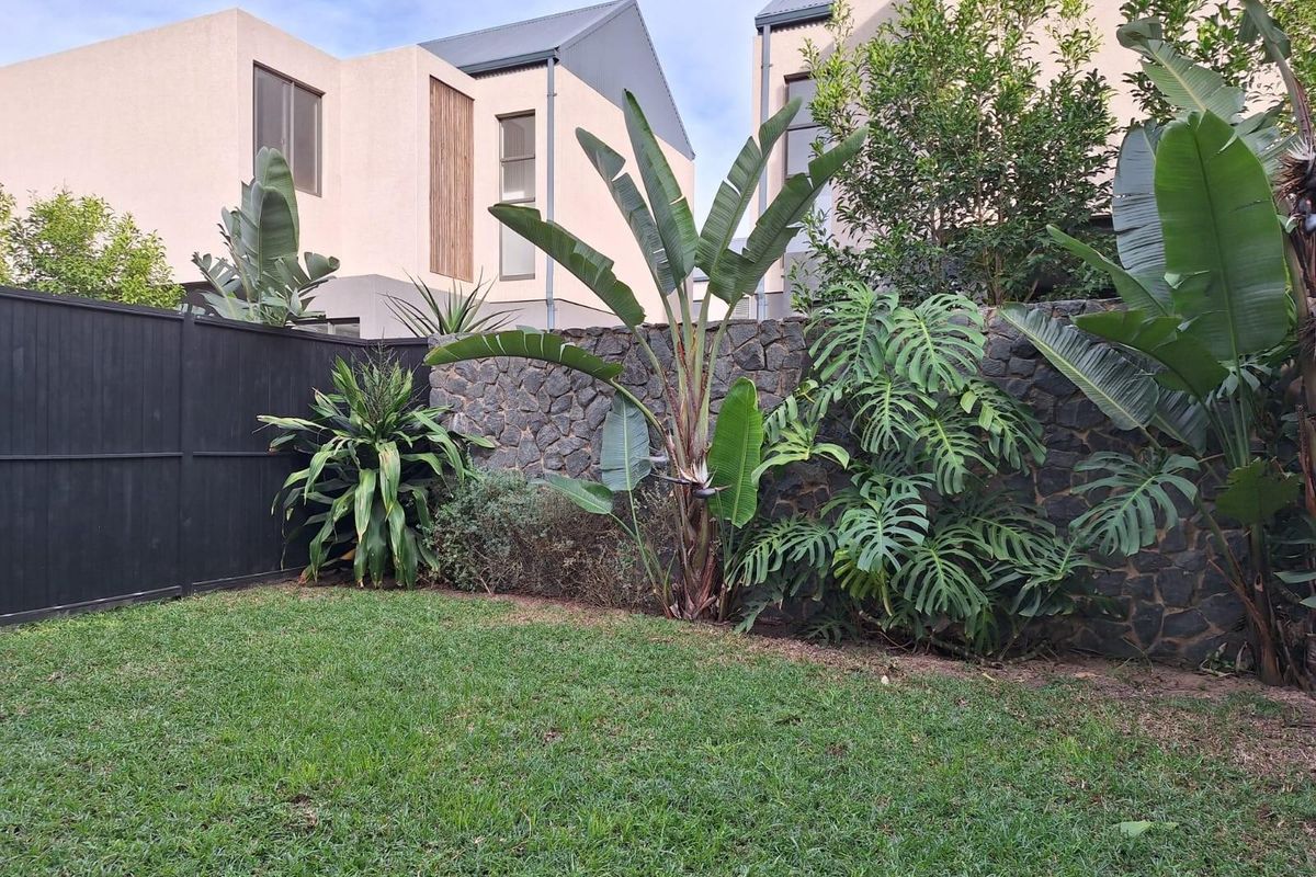 Sustainable 3 bedroom home at Elaleni Coastal Forest Estate, Ballito - Photo 3