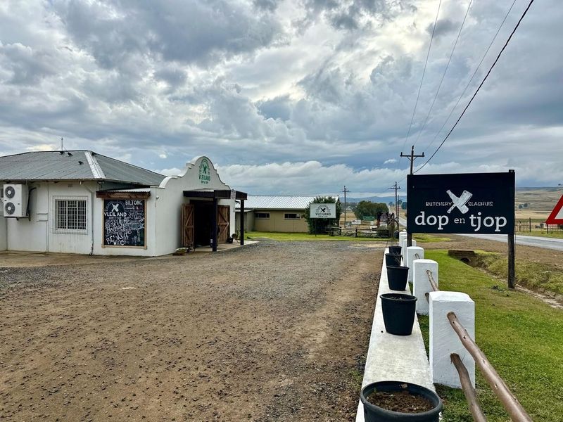Fully Equipped Butchery and Liquor Store For Sale in Wakkerstroom. - Photo 3
