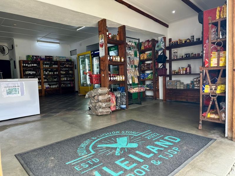 Fully Equipped Butchery and Liquor Store For Sale in Wakkerstroom. - Photo 8