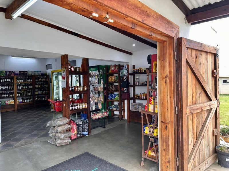 Fully Equipped Butchery and Liquor Store For Sale in Wakkerstroom. - Photo 7