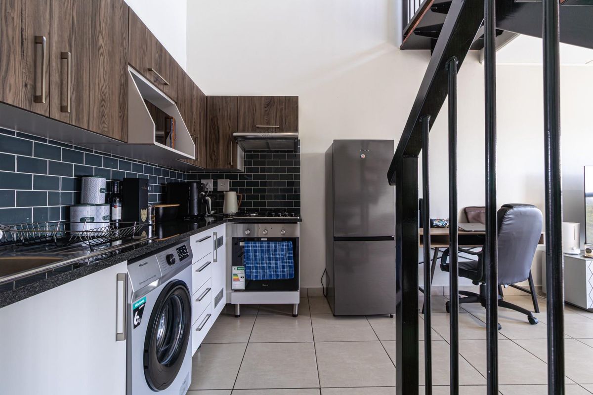 Apartment For Sale in Linbro Park, Sandton - Photo 5