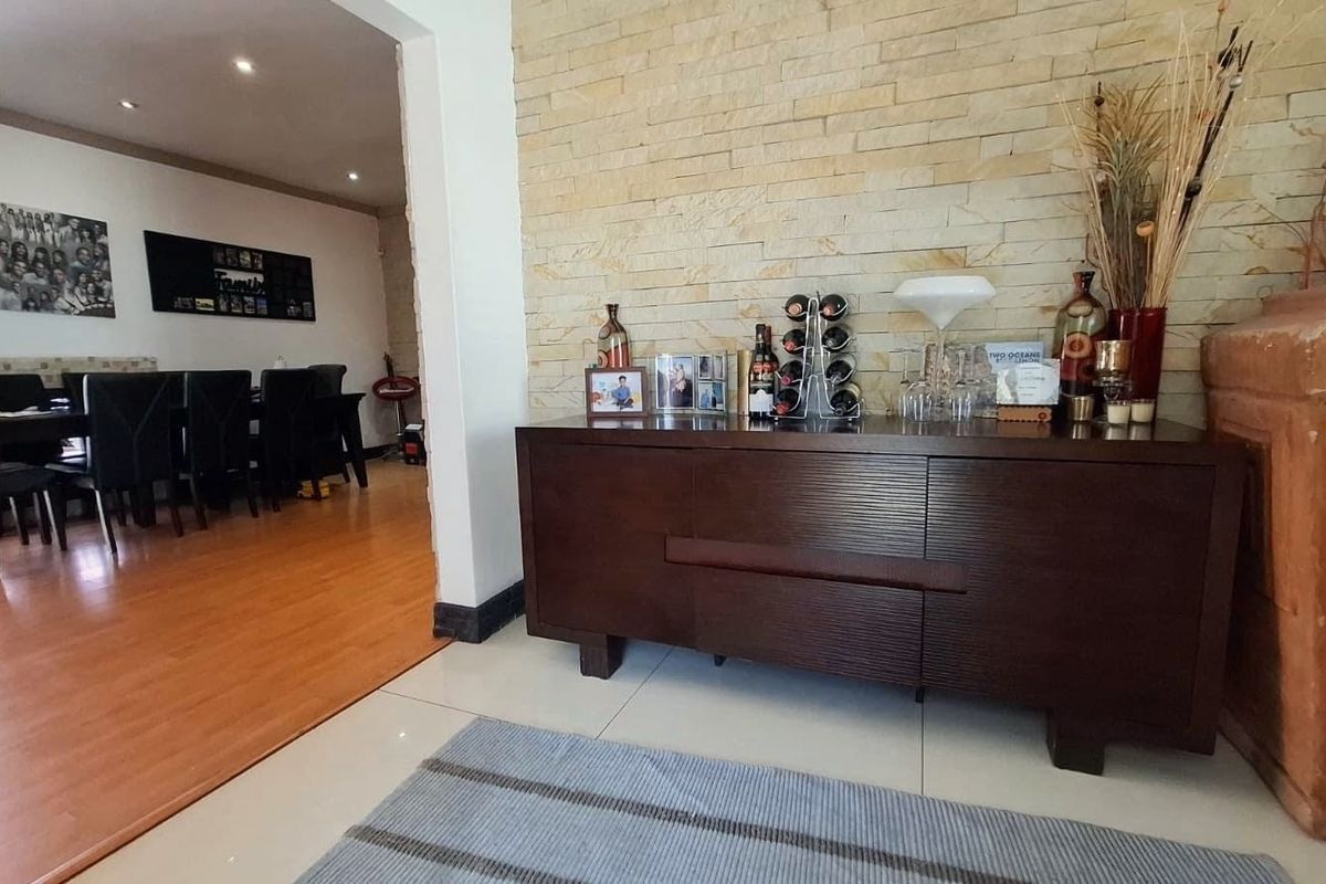 3 Bedroom House and Flatlet To Rent in Rooihuiskraal - Photo 4