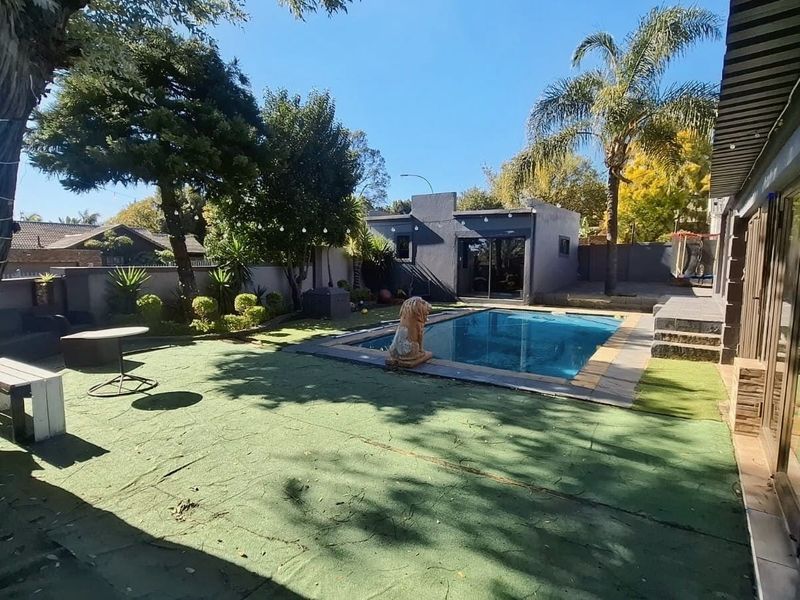3 Bedroom House and Flatlet To Rent in Rooihuiskraal - Photo 2