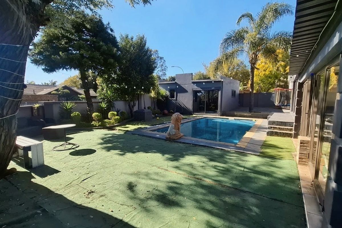 3 Bedroom House and Flatlet To Rent in Rooihuiskraal - Photo 2