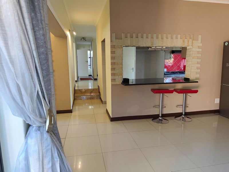 3 Bed 4 Baths Cluster - Sandown - Photo 10