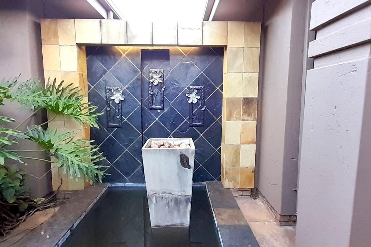 House For Sale in Pecanwood, Hartbeespoort, North West - Photo 5