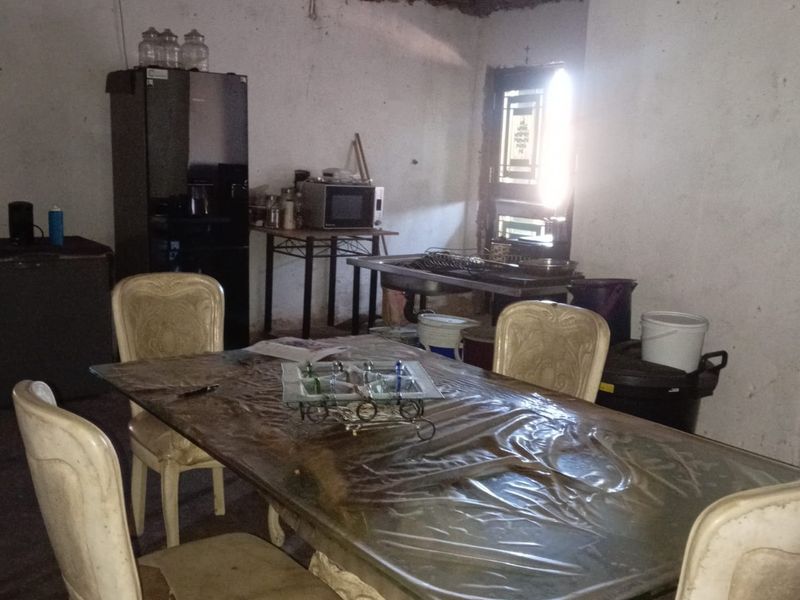 Spectacular Family Home For Sale in Soshanguve XX, Soshanguve - Photo 2
