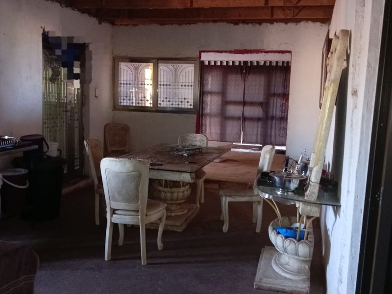 Spectacular Family Home For Sale in Soshanguve XX, Soshanguve - Photo 4