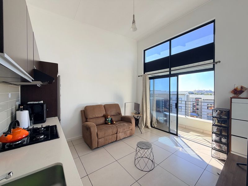 Apartment For Sale in Fourways, Sandton - Photo 3