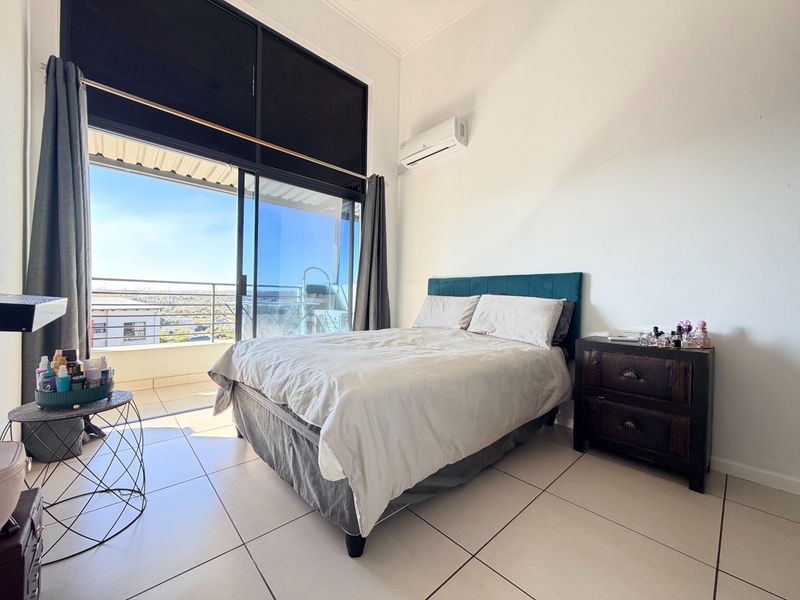 Apartment For Sale in Fourways, Sandton - Photo 4