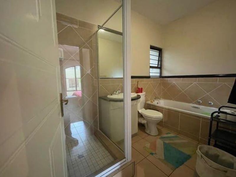 1 Bed Apartment - Photo 10