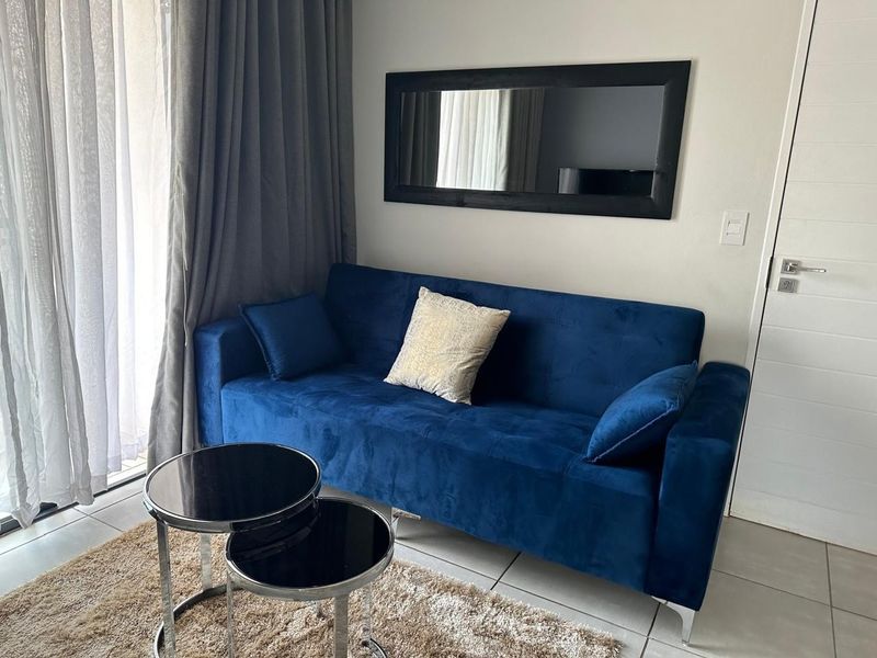 MODERN 1 BEDROOM APARTMENT - Photo 3