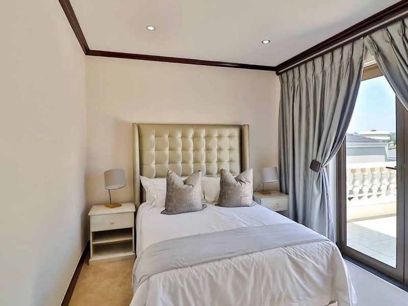 Cluster To Rent in Fourways, Sandton - Photo 9