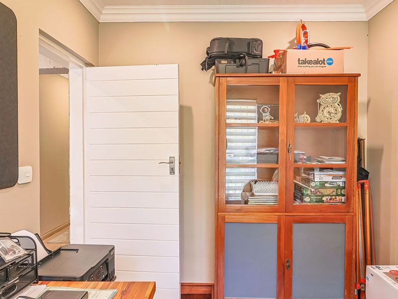 House For Sale in Rooihuiskraal, Centurion - Photo 7