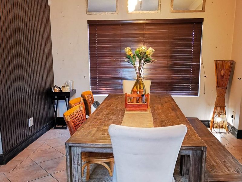 Furnished 3 Bedroom House To Rent in Faerie Glen, Pretoria - Photo 8