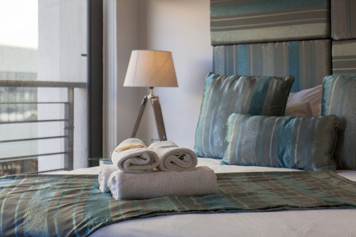 Apartment To Rent in Cape Town City Centre, Cape Town - Photo 4