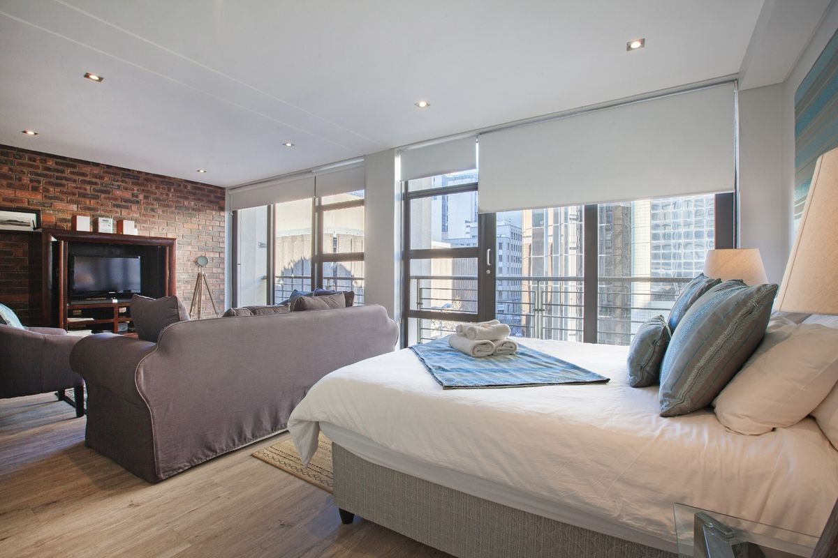 Apartment To Rent in Cape Town City Centre, Cape Town - Photo 3