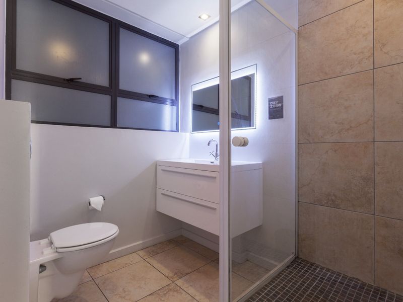 Apartment To Rent in Cape Town City Centre, Cape Town - Photo 10