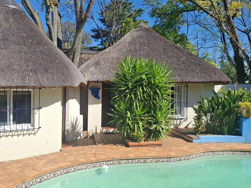 Cottage To Rent in Linden, Randburg - Photo 2
